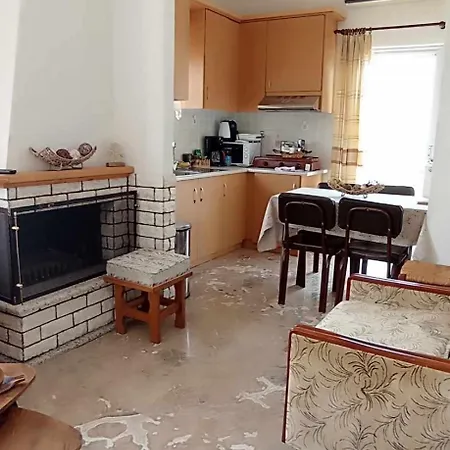 Πανδοχείο ενοικιαζόμενα ολγα Λουτρά Υπάτης