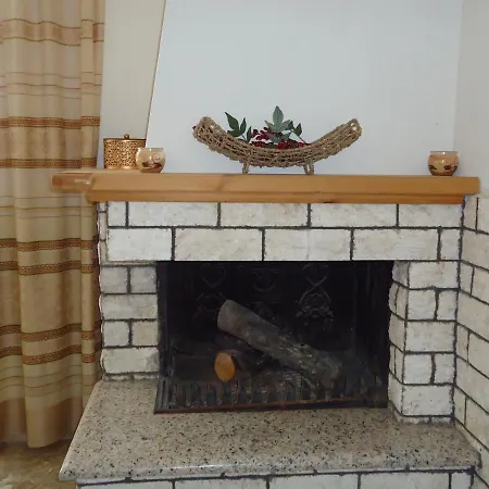 Πανδοχείο ενοικιαζόμενα ολγα Λουτρά Υπάτης