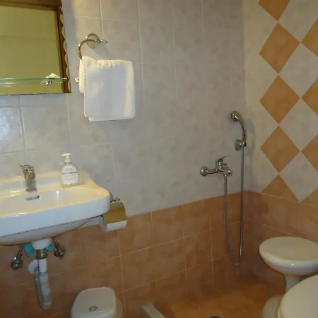 ενοικιαζόμενα 